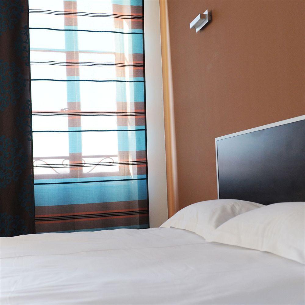 Hotel Victor Cabriès Buitenkant foto