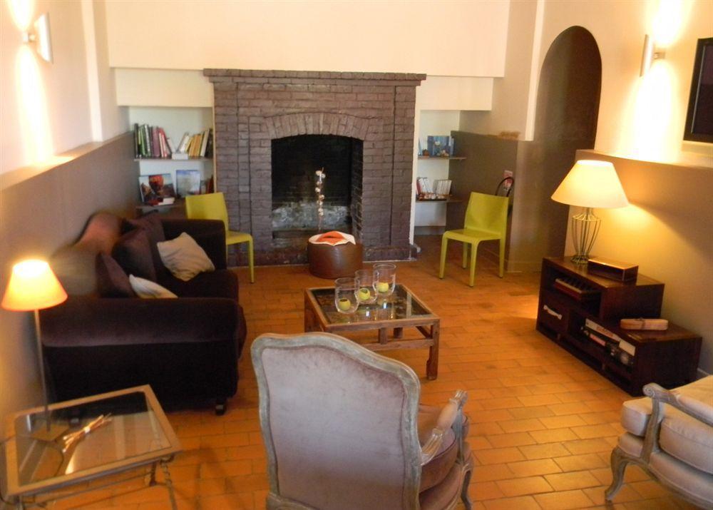 Hotel Victor Cabriès Buitenkant foto
